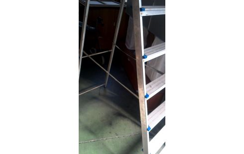 LADDER ALUMINIUM 8 TREDEN