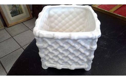 CACHE POT  BLANC
