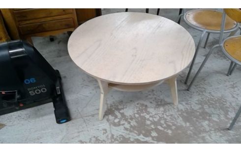 TABLE BASSE 