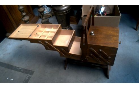 NÄHKÖRBCHEN IM VINTAGE-STIL, , HOLZ