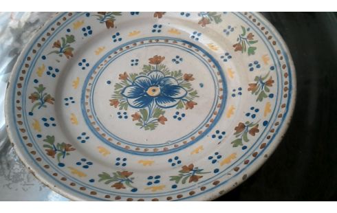 BORD ANTIEK DECORATIEF ECRU BLOEMEN