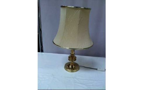 TISCHLAMPE METALL GOLDF SCHIRM CREMEF.