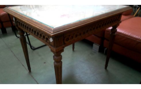 TABLE D'APPOINT STYLE HENRI II BISAUTE GLACE
