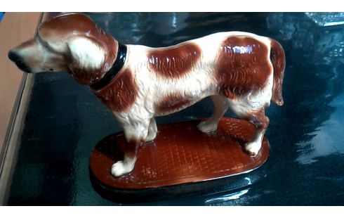 BEELD HOND AARDEWERK