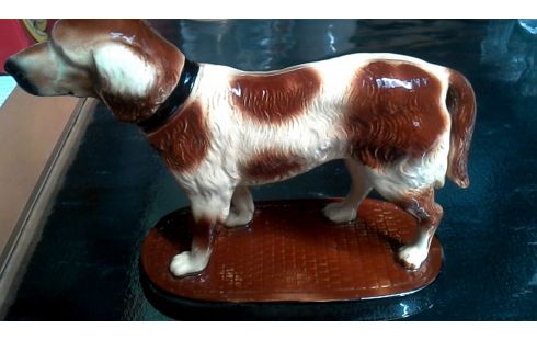 BEELD HOND AARDEWERK