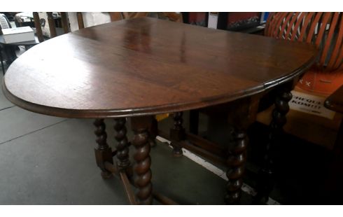 TABLE MASSIF CHENE