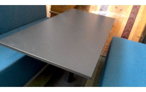 TABLE, , CENTRALE NOIRE FORMICA FER