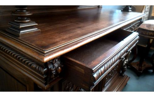 ANRICHTE. STIL HEINRICH II NUSSBAUM 5 TÜREN 2 SCHUBLADEN