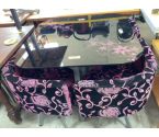 TABLE AVEC 4 FAUTEUILS CARRE VERRE NOIR ET ROSE
