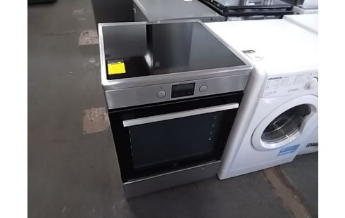 CUISINIERE ELECTROLUX INDUCTION ETAT NEUF