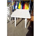 TABLE DE JARDIN CARRÉ PVC BLANC