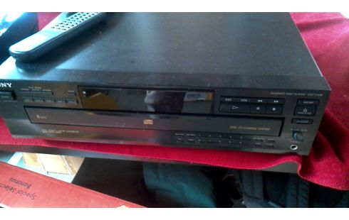LECTEUR CD SONY