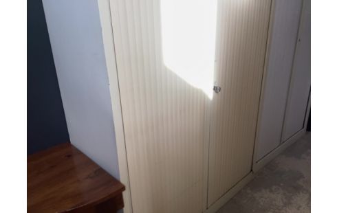 ARMOIRE METAL CREME CLE