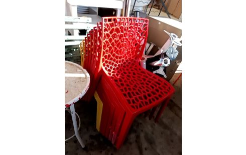 CHAISE PVC COLORÉE