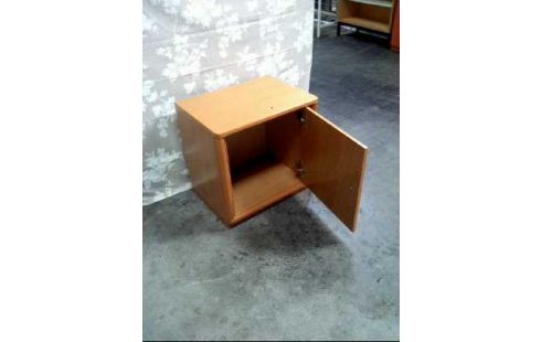 NACHTTISCH HOLZ KLEIN 1-TÜR WÜRFELFÖRM.