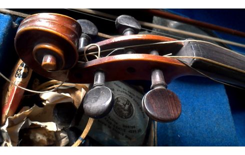 VIOLON STRADIVARIUS