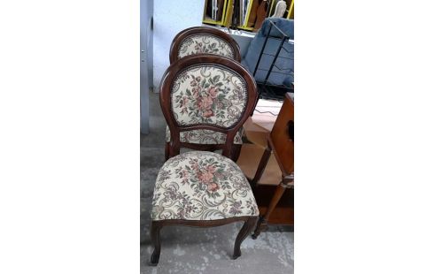 CHAISES LA PAIRE 