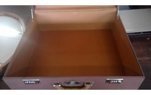 VALISE EXCLUSIVE LINE