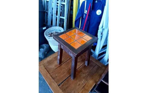 SELLETTE BOIS CARRELAGE ORANGE