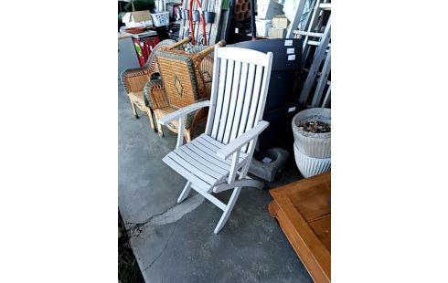FAUTEUIL PLIANT DE JARDIN BOIS PEINT GRIS