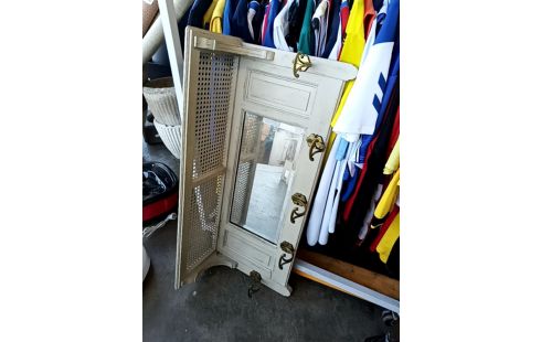 PORTE MANTEAU CANNAGE