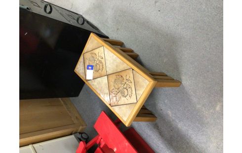 TABLE GIGOGNES CHENE CARRELAGE