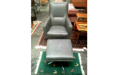 SESSEL MIT HOCKER BEZUG LEDER GRAU A86