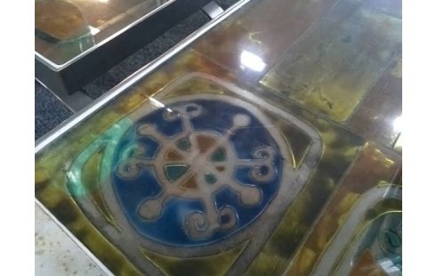 TABLE BASSE CARRELEE PLATEAU VERRE (FISSURE)