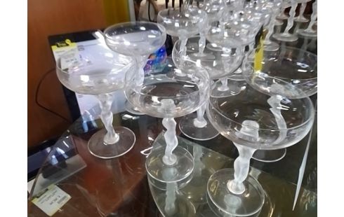 LOT DE 6 COUPES A CHAMPAGNE VERRE INSPIRATION BAYEL