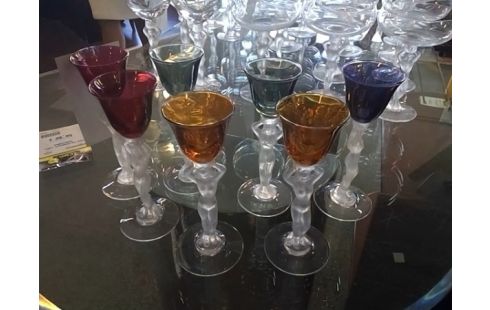 LOT DE 7 VERRES A LIQUEUR INPIRATION BAYEL COLORES