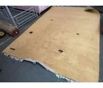 TAPIS JAUNE 295X195 QUELQUES TACHES