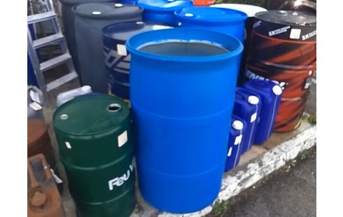BIDON PLASTIQUE BLEU OUVERT