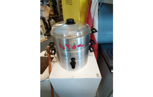 USTENSILE EXTRACTEUR DE JUS