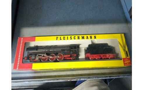 LOCOMOTIVE FLEISCHMANN 1361