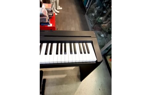 PIANO ELECTRIQUE YAMAHA+TABOURET ACCRSV