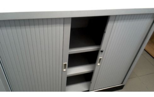 ARMOIRE DE BUREAU GRIS METAL, , VOLET ROULANT, , PORTE