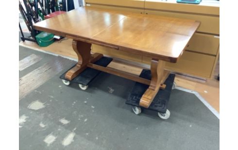 TABLE REGLABLE AVEC ALLONGES INTERIEUR