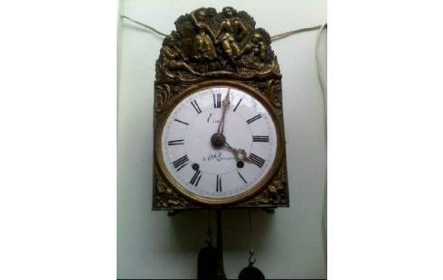 COMTOISE-UHR VINT. VERZ. <ST. POURCAIN>