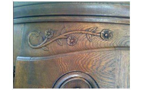 ECKBUFFET 2-TLG. HOLZ EICHE RUST. VERZIERT