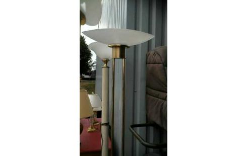 LAMPADAIRE DORE