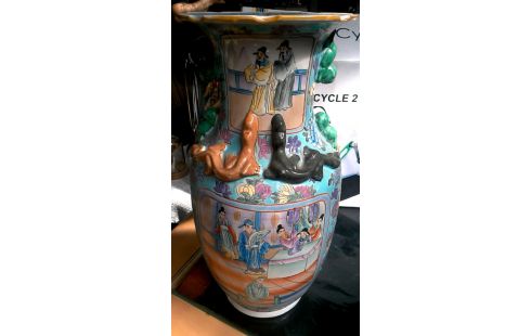 VASE CHINESISCH