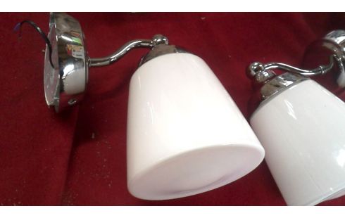 MUURLAMP LOT VAN 2