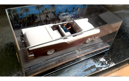 SPEELGOED AUTO FORD FAIRLINE BRUIN WIT