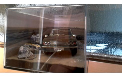 SPEELGOED AUTO ASTON MARTIN DBS GROEN