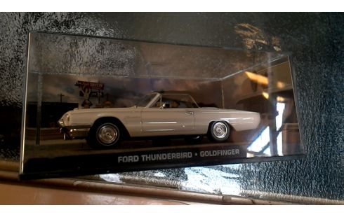 SPEELGOED AUTO FORD THUNDERBIRD WIT ZWART