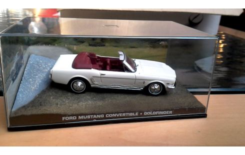 JOUET, , VOITURE BLANCHE