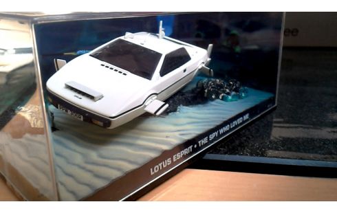 SPIEL 1, , AUTO ESPRIT WEISS