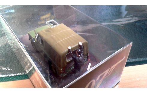 SPEELGOED AUTO LAND ROVER SERIES III GROEN