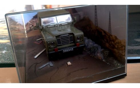 SPEELGOED AUTO LAND ROVER SERIES III GROEN
