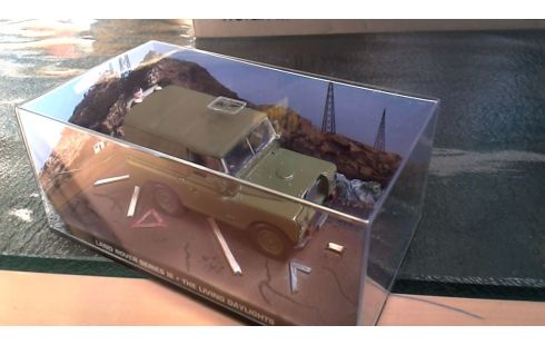 SPEELGOED AUTO LAND ROVER SERIES III GROEN
